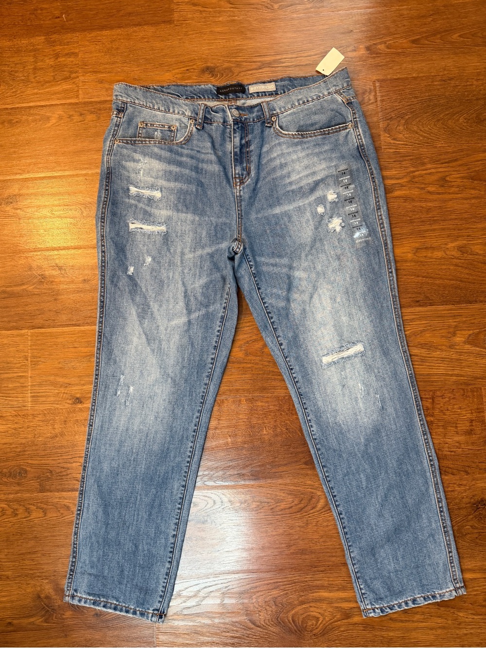 Aeropostale Boyfriend Jeans Womens 14 Distressed Medium Wash Relaxed Fit NWT